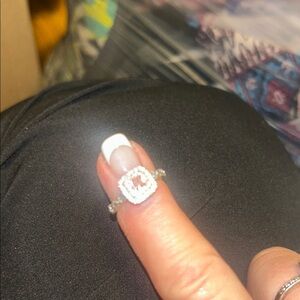 Dazzling Silver Ring with Pink Gemstone